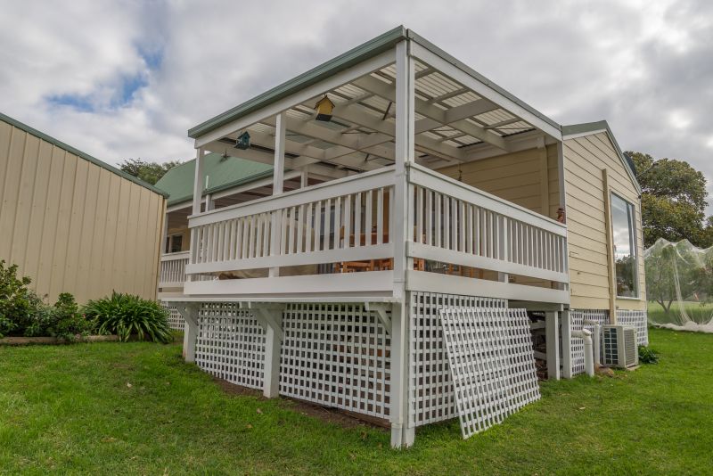 Deck Skirting Installation Costs — Cost of Deck Skirting Installation